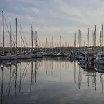 Apartman Dina *