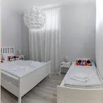 Dina Apartman *