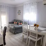 Dina Biograd na Moru