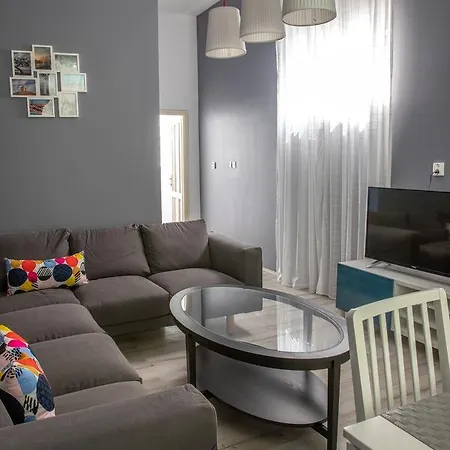 Apartment Dina