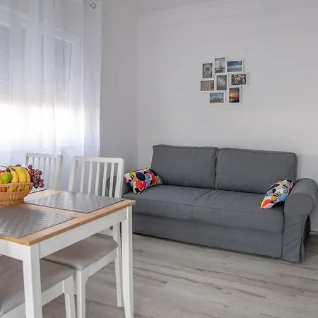 Apartament Dina Biograd Na Moru