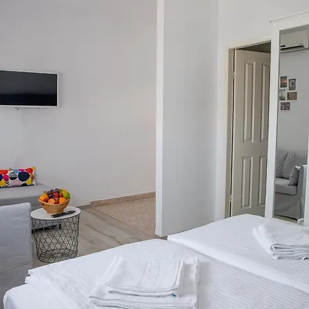 Dina * Biograd Na Moru