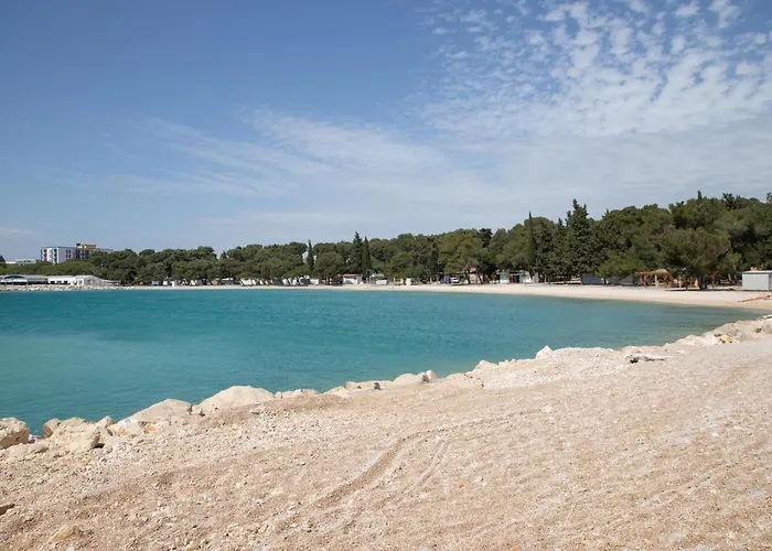 Dina Апартаменты