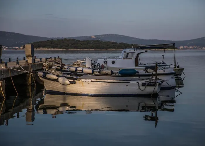 Dina Апартаменты Биоград-на-Мору