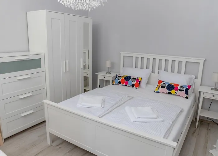 Dina Апартаменты Биоград-на-Мору