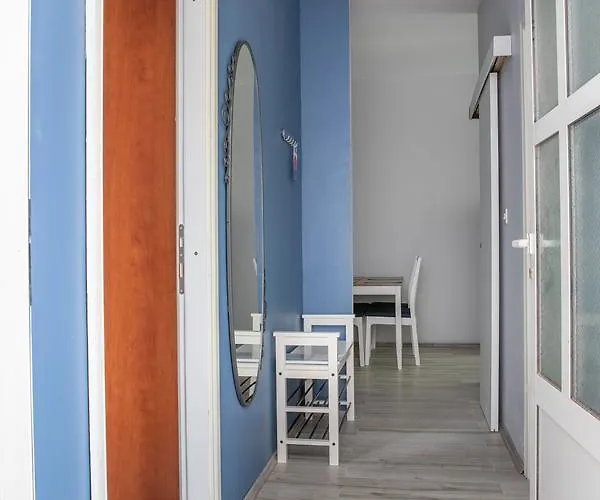 Apartman Dina *
