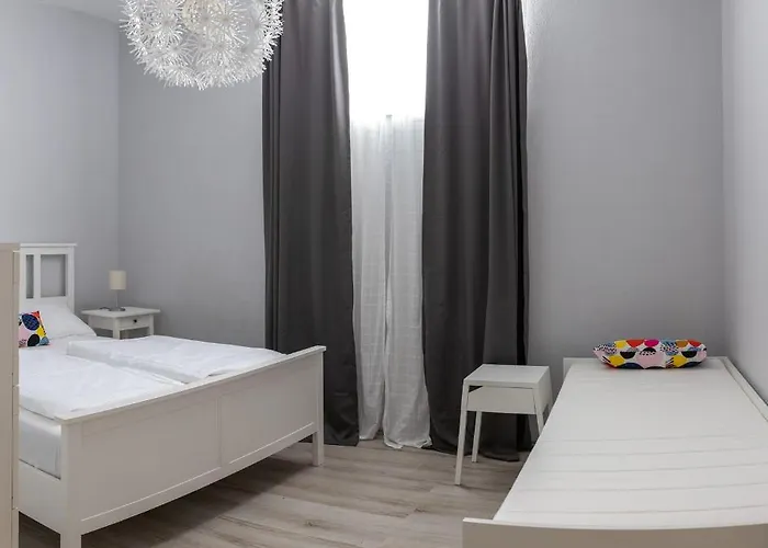 דירה Dina ביוגראד נה מורו