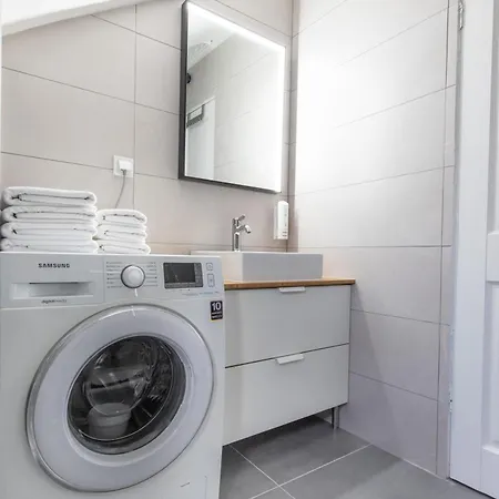 Dina Apartmán