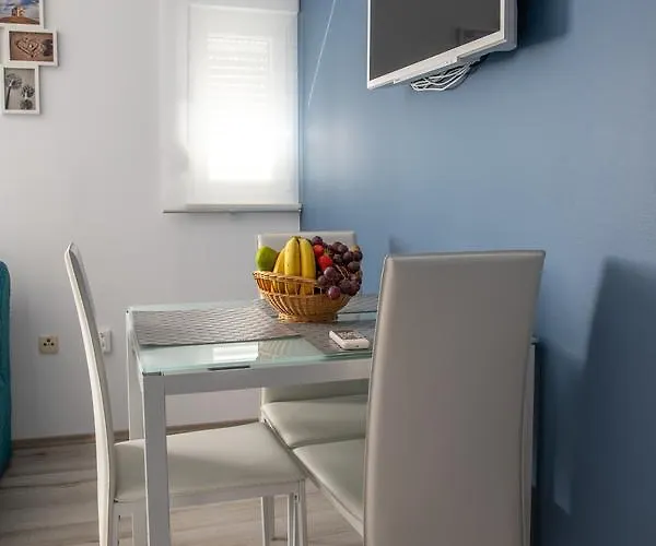 Apartman Dina